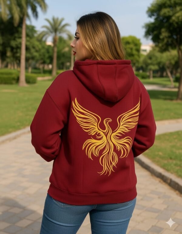 هودي شتوي يناسب الشباب والبنات برجندي هودي شتوي يناسب الشباب والبنات برجندي